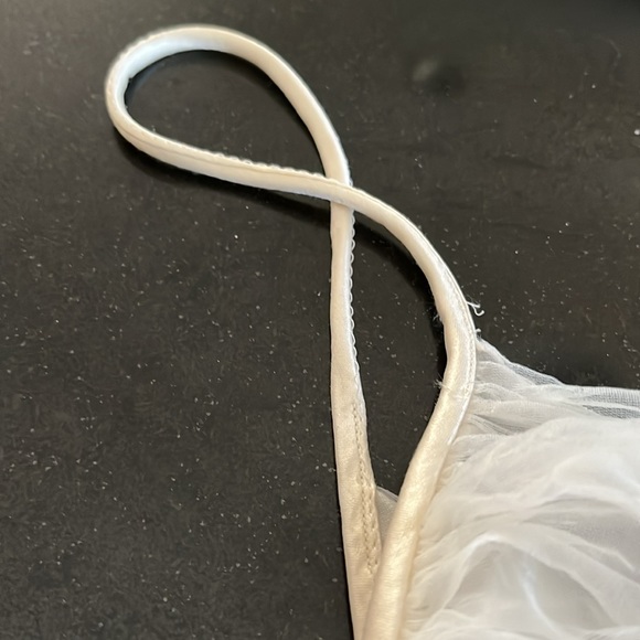 Vintage vanity fair 1960s see from my mother size 32 bust ivory spaghetti straps - Picture 4 of 7